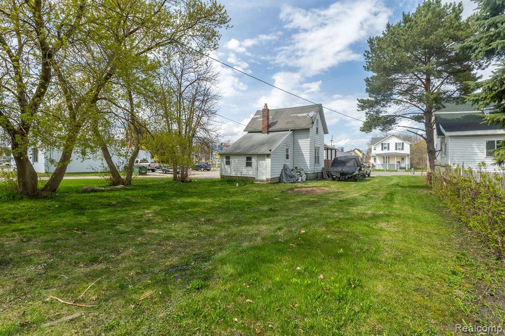 Port Huron, MI 48060,926 GRISWOLD Street