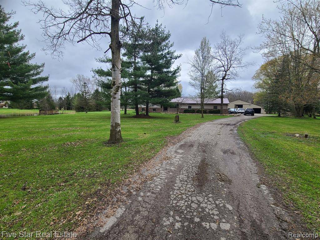 Armada, MI,24800 DAYTON Road
