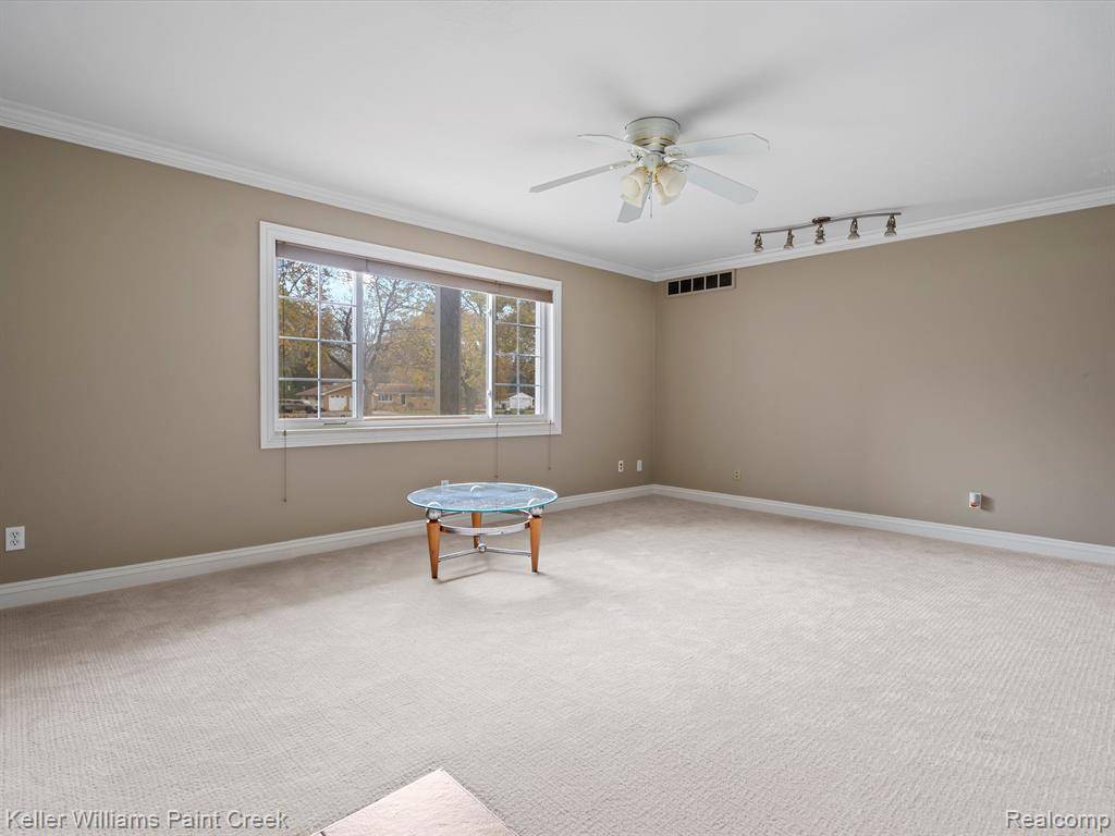 Rochester Hills, MI 48309,2311 WALTON Boulevard