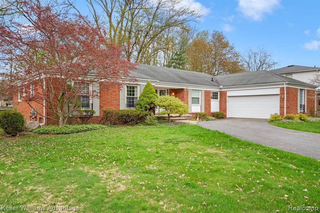 Livonia, MI 48154,16863 SHREWSBURY Street