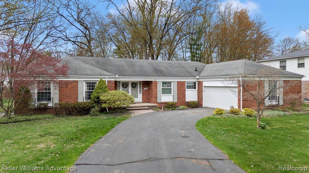 Livonia, MI 48154,16863 SHREWSBURY Street