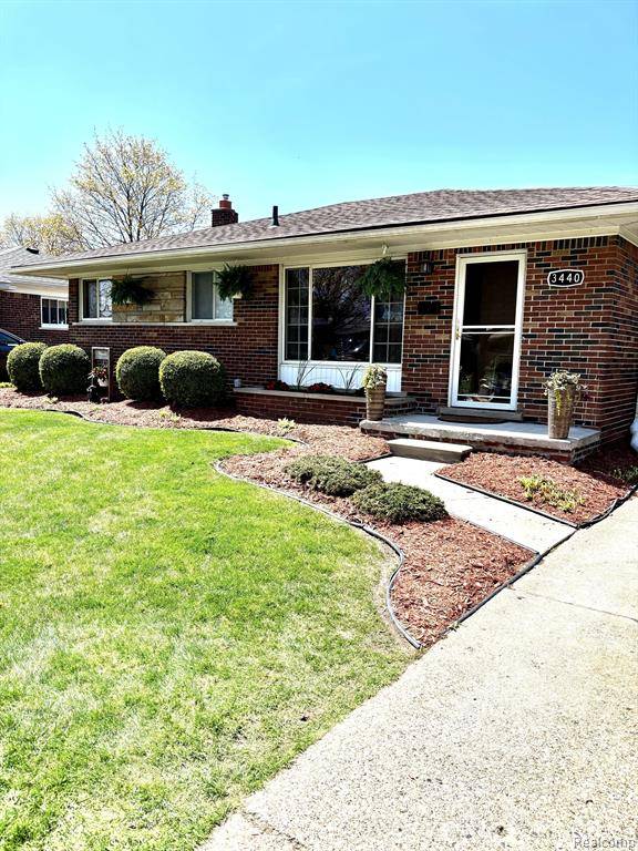 Trenton, MI 48183,3440 MAIDSTONE Street