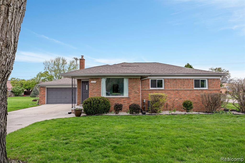 Sterling Heights, MI 48312,8527 METROPOLITAN Parkway