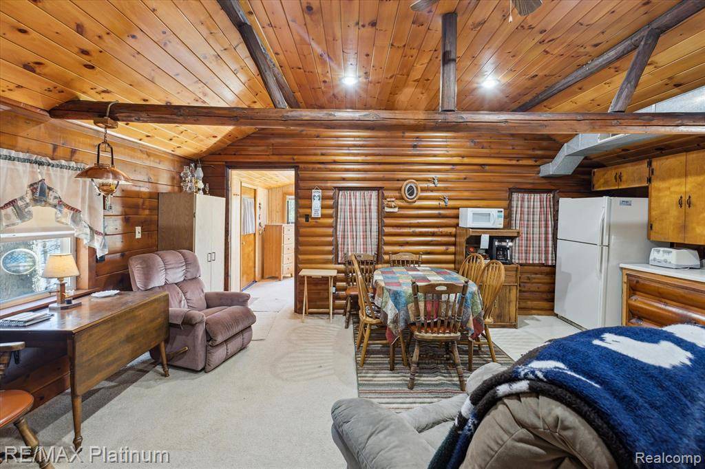 Glennie, MI 48737,3895 Pine Street