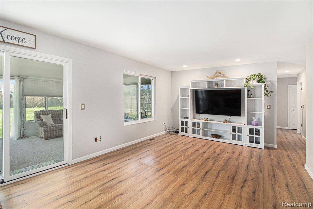 Swartz Creek, MI 48473,6160 KING ARTHUR Drive