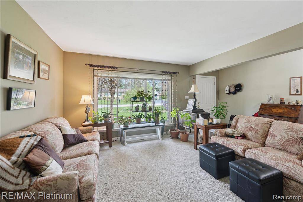 Brighton, MI 48114,10328 Carriage Drive