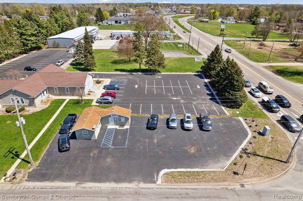 Adrian, MI 49221,1203 WOLF CREEK