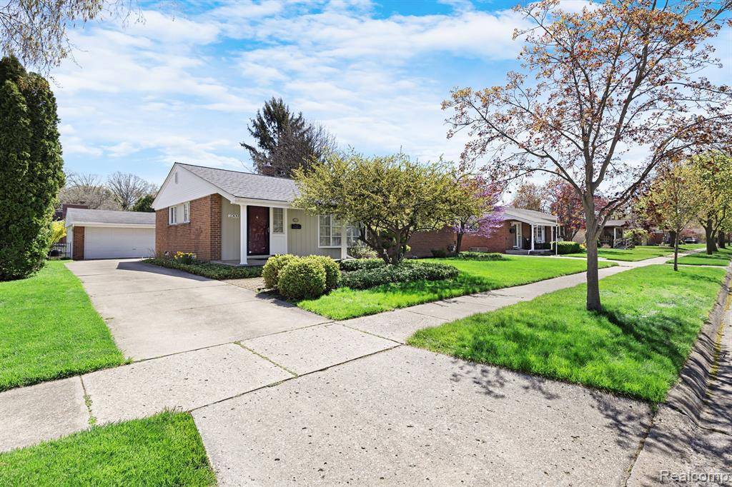 Trenton, MI 48183,2309 BOXFORD Street