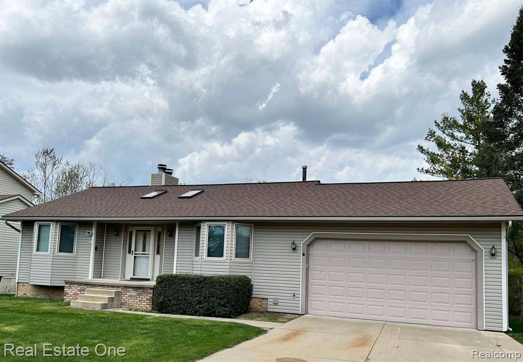Wixom, MI 48393,3040 SHEWBIRD