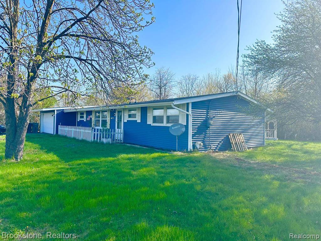 Flint, MI 48532,1439 S ELMS Road