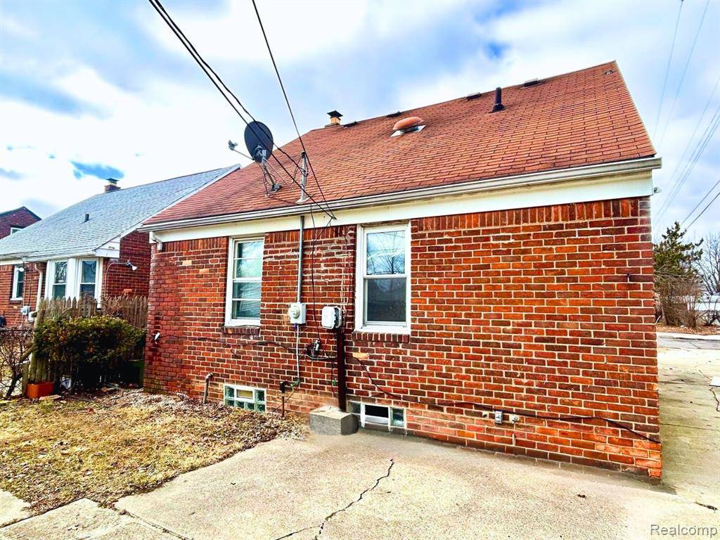 Detroit, MI 48224,11060 PEERLESS Street