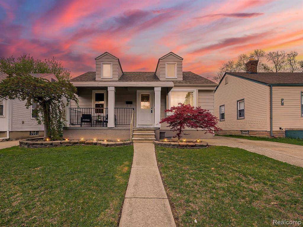 Warren, MI 48089,21156 DEXTER Boulevard