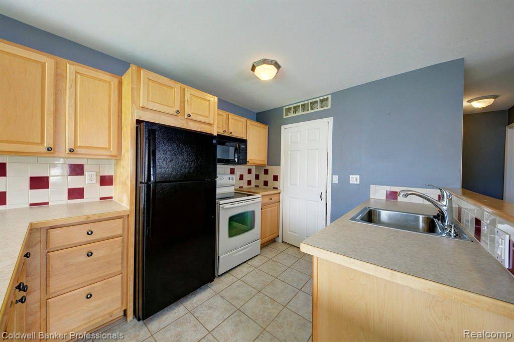 Lake Orion, MI,3067 OAKRIDGE