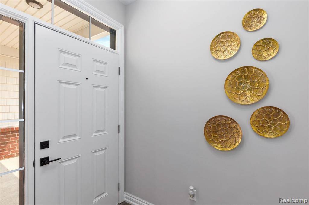 Brighton, MI 48116,10457 Pickerel Lake Drive