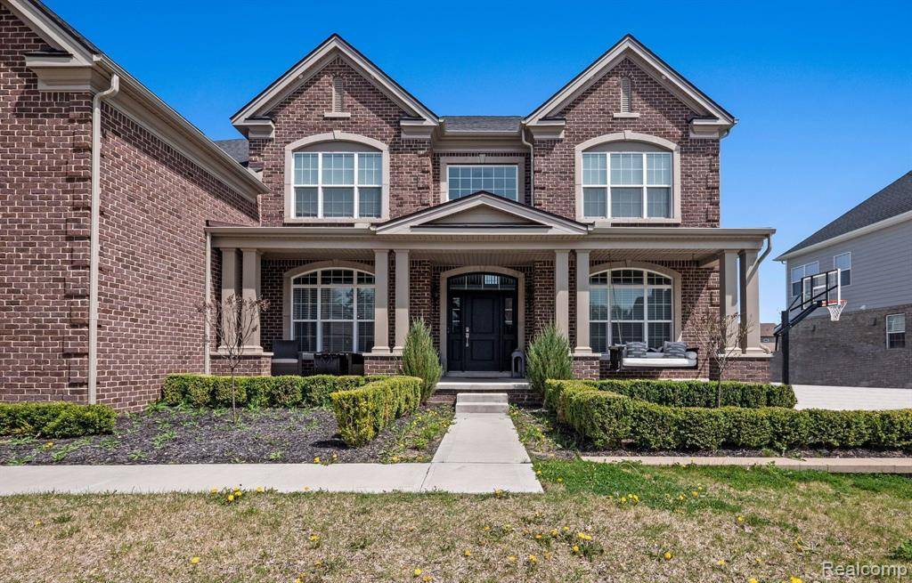Canton, MI 48187,1674 Wolf Creek Drive