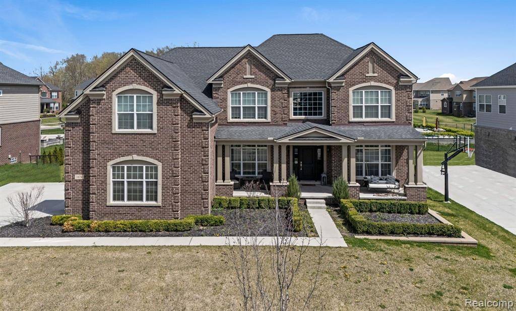 Canton, MI 48187,1674 Wolf Creek Drive