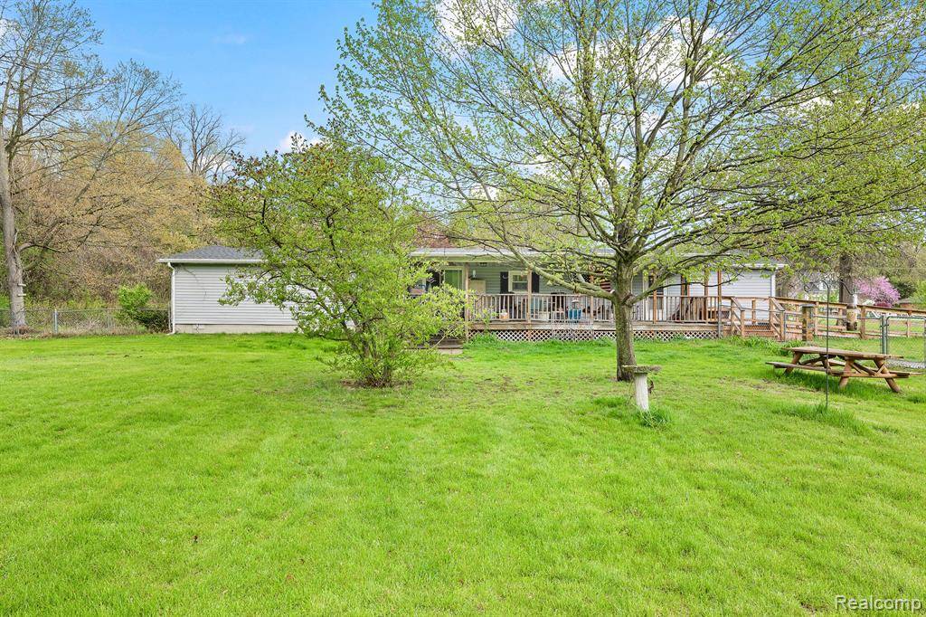 Belleville, MI 48111,19074 SUMPTER Road