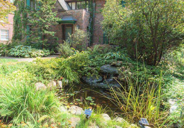Huntington Woods, MI,8642 HENDRIE Boulevard