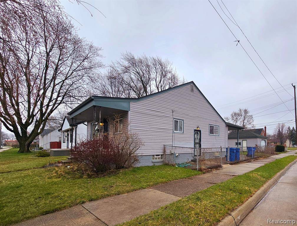 Warren, MI 48089,8404 WESTMINSTER Avenue