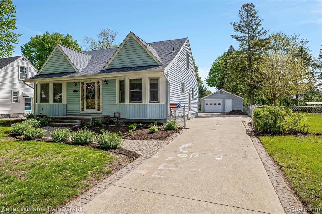 Mount Clemens, MI 48043,1449 WESTLAWN Street