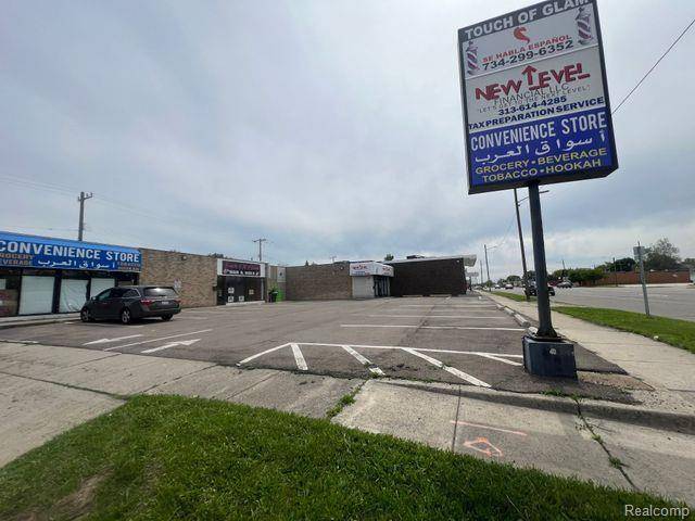 Lincoln Park, MI 48146,1161 DIX Highway