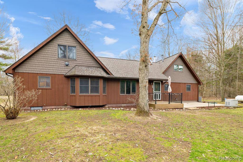 Attica, MI 48412,4824 Little Cedar Creek Drive