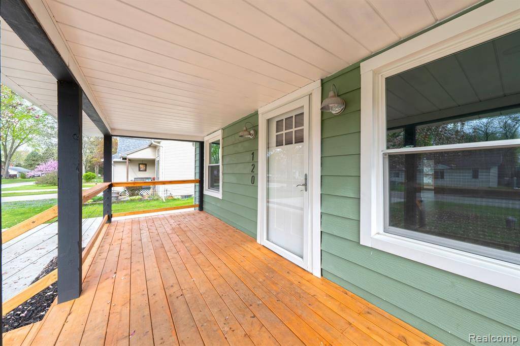 Commerce Twp, MI 48382,120 Oriole Street