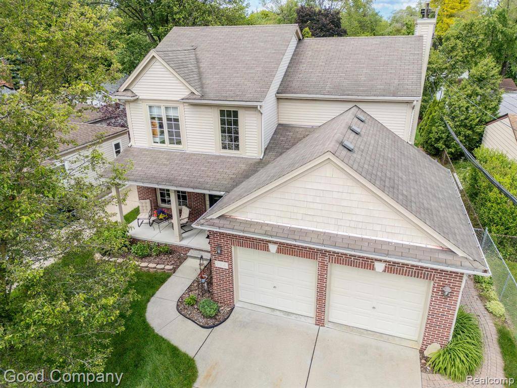 Royal Oak, MI 48073,114 W BLOOMFIELD Avenue