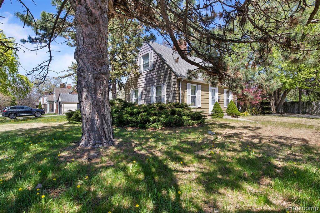 Dearborn, MI 48120,3300 EASTHAM Road