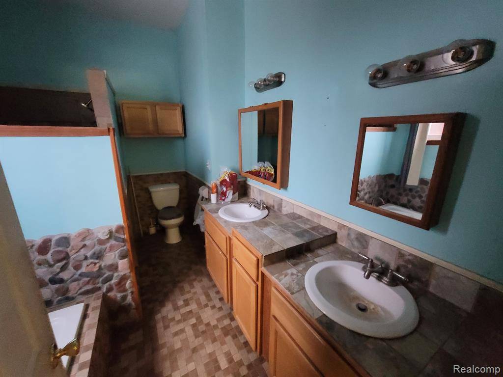 North Branch, MI 48461,42 OPAL Lane