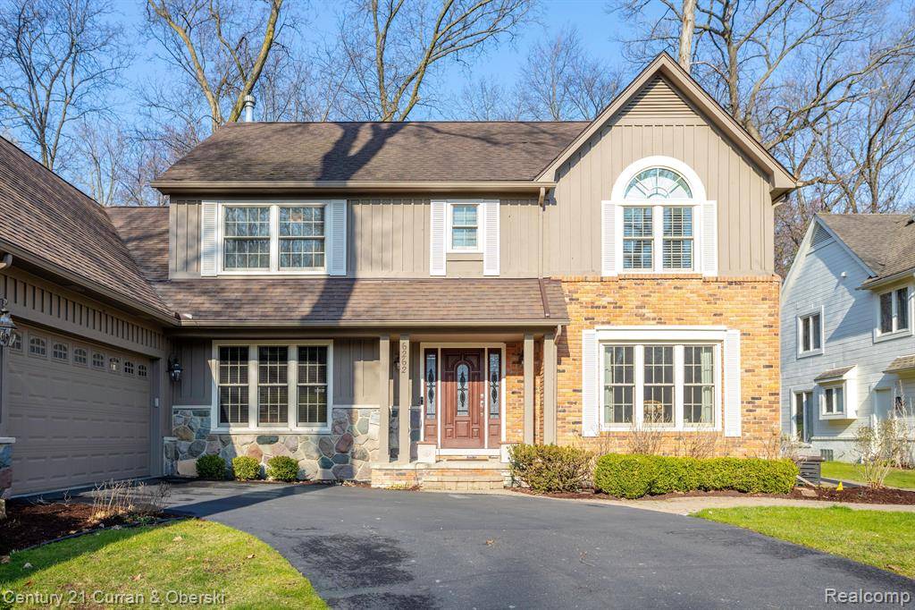 West Bloomfield, MI 48324,6262 Mission Drive