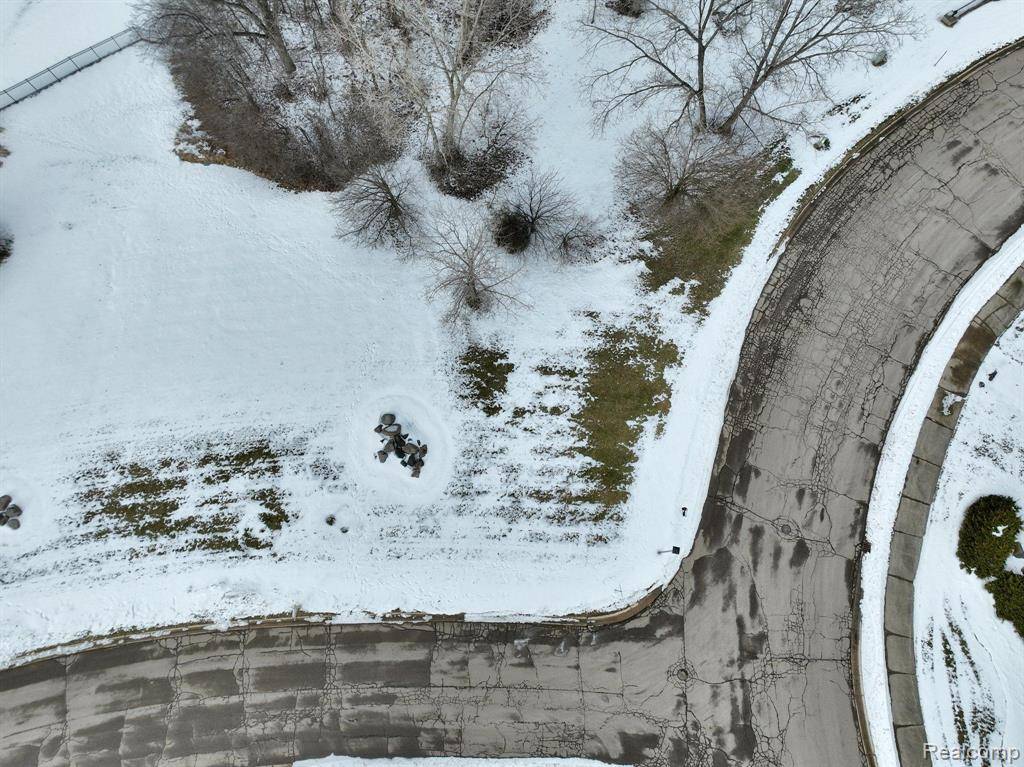 East Lansing, MI 48823,6247 W GOLFRIDGE Drive