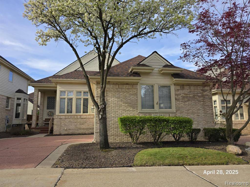 Livonia, MI 48152,38128 S VISTA Drive