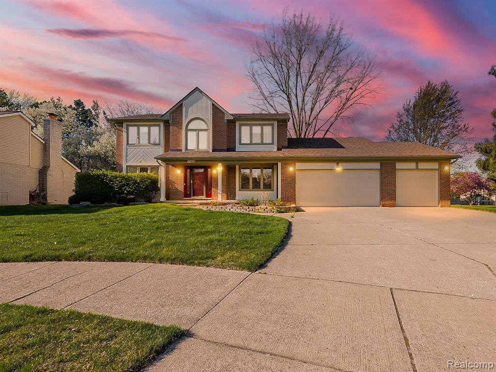 Novi, MI,44468 WILLIAMS Drive