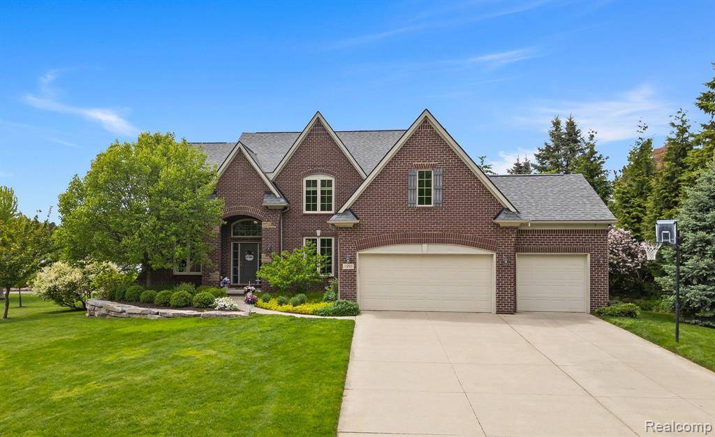 Oxford, MI 48371,1950 ROYAL BIRKDALE Drive