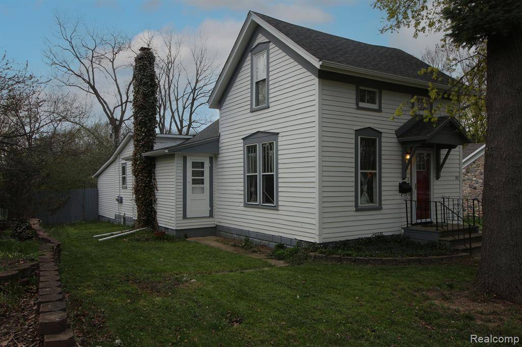 Imlay City, MI 48444,535 N Almont Avenue