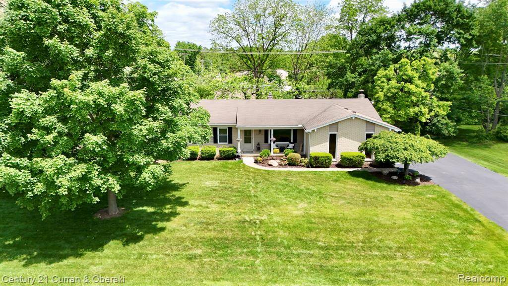 Northville, MI 48167,22356 CONNEMARA Drive