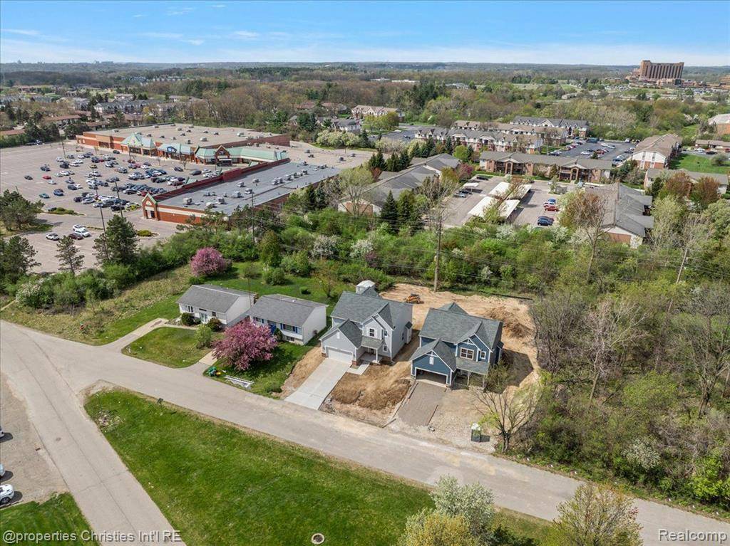 Ypsilanti, MI 48197,2600 COLLEGEWOOD Street