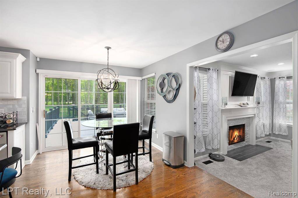 Macomb, MI 48042,17968 HURON Drive