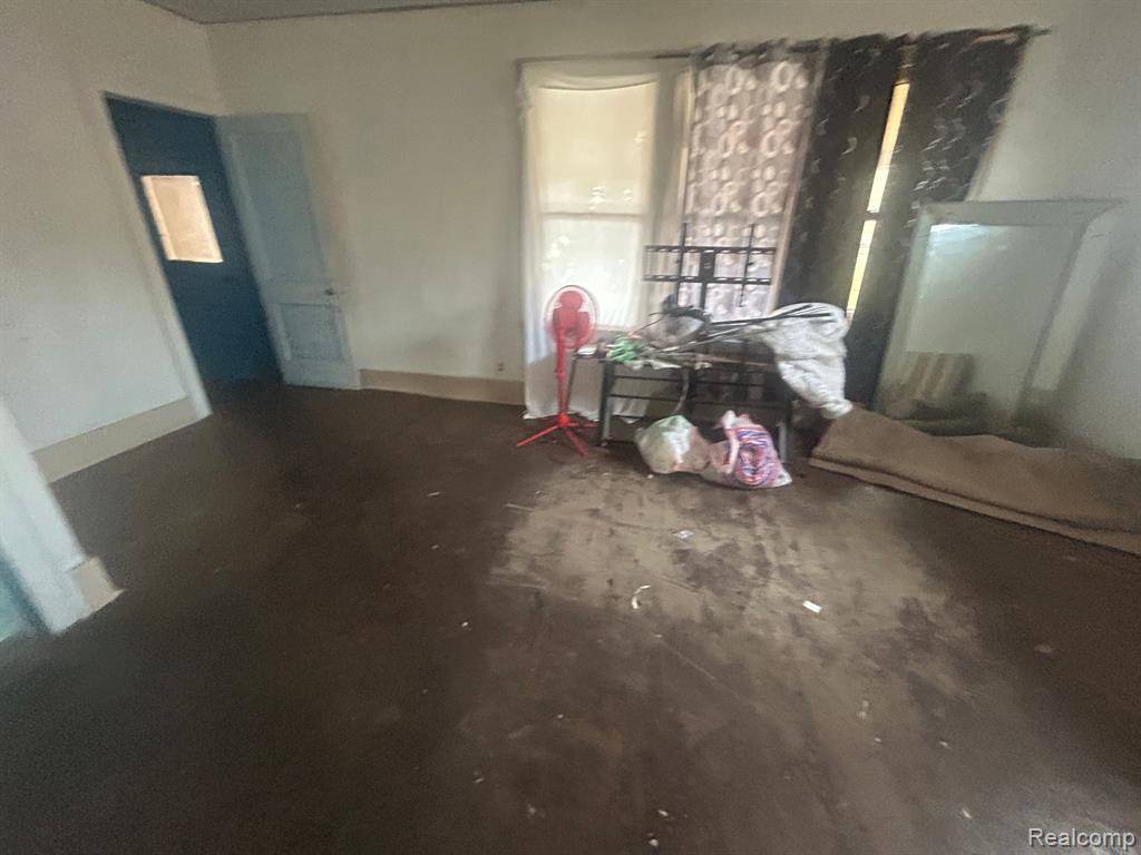 Detroit, MI 48214,4548 COOPER Street