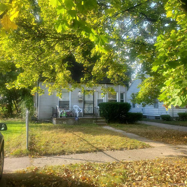 Detroit, MI 48219,18231 PEMBROKE Avenue