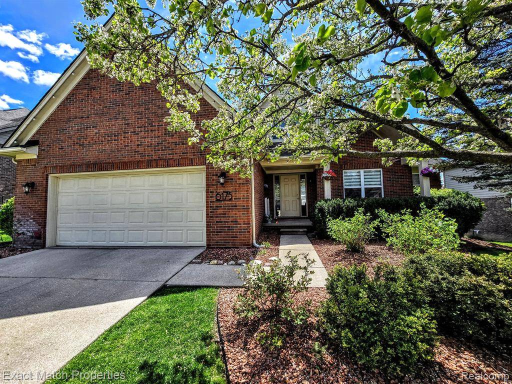 Clarkston, MI,6175 FOXFIRE Circle