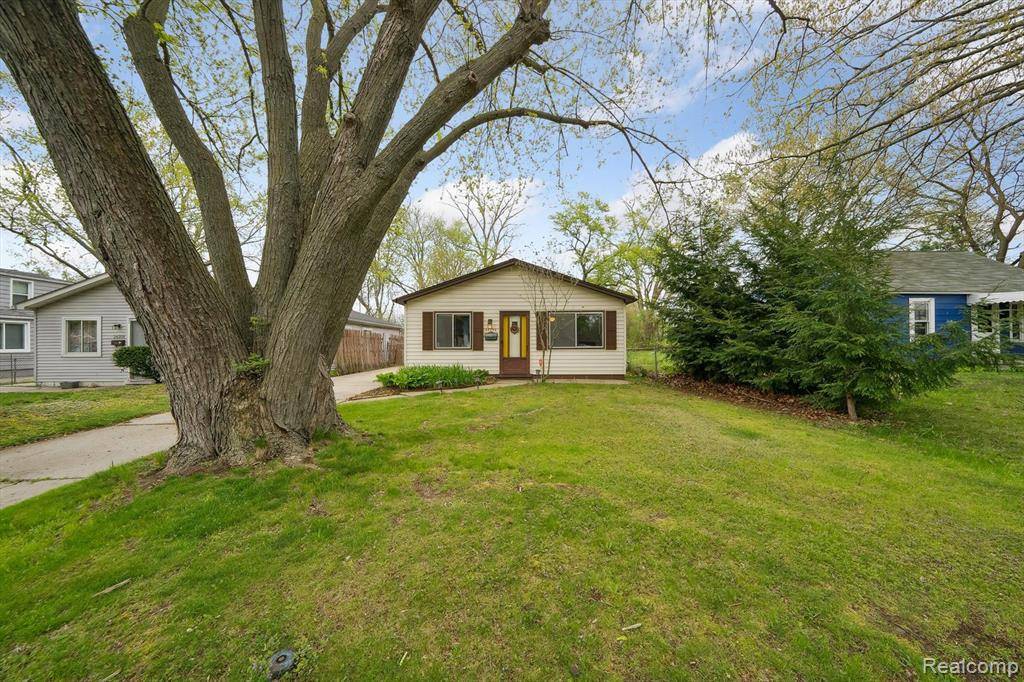 Madison Heights, MI 48071,26396 SPICER Street