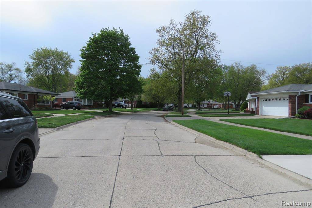Taylor, MI 48180,25217 CROWLEY Street