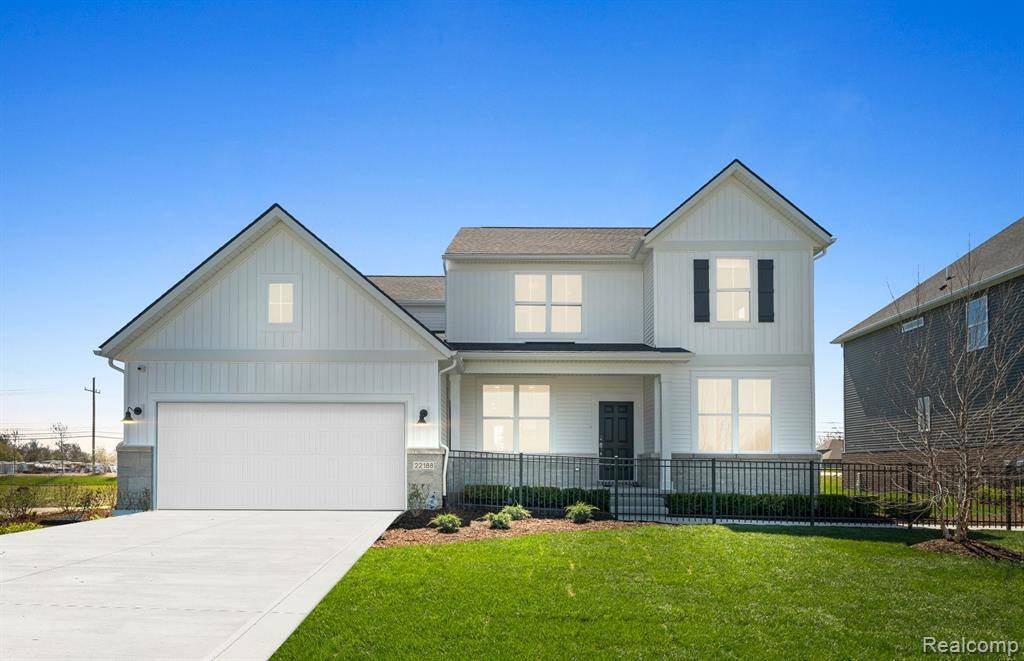 Macomb, MI 48042,22429 ORCHARD BROOK