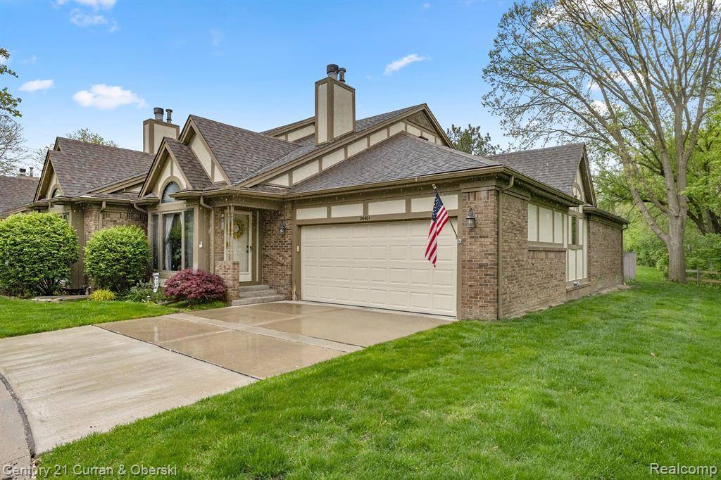 Dearborn Heights, MI 48127,26901 ANN ARBOR Trail