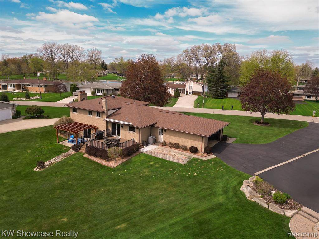 White Lake, MI,9145 SANDY RIDGE Drive