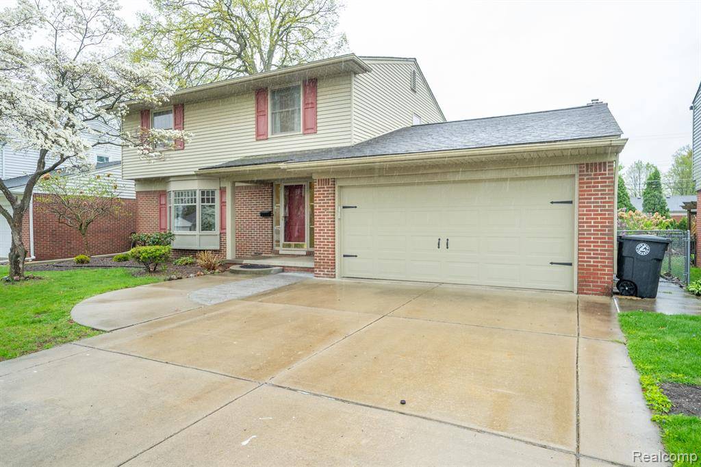 Livonia, MI 48154,32905 SUMMERS Street