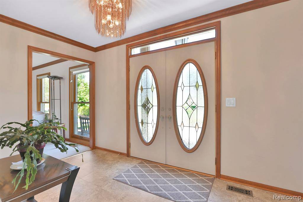 Farmington Hills, MI 48335,25215 RUTLEDGE CROSSING