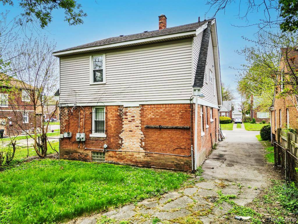 Detroit, MI 48227,12737 SAINT MARYS Street